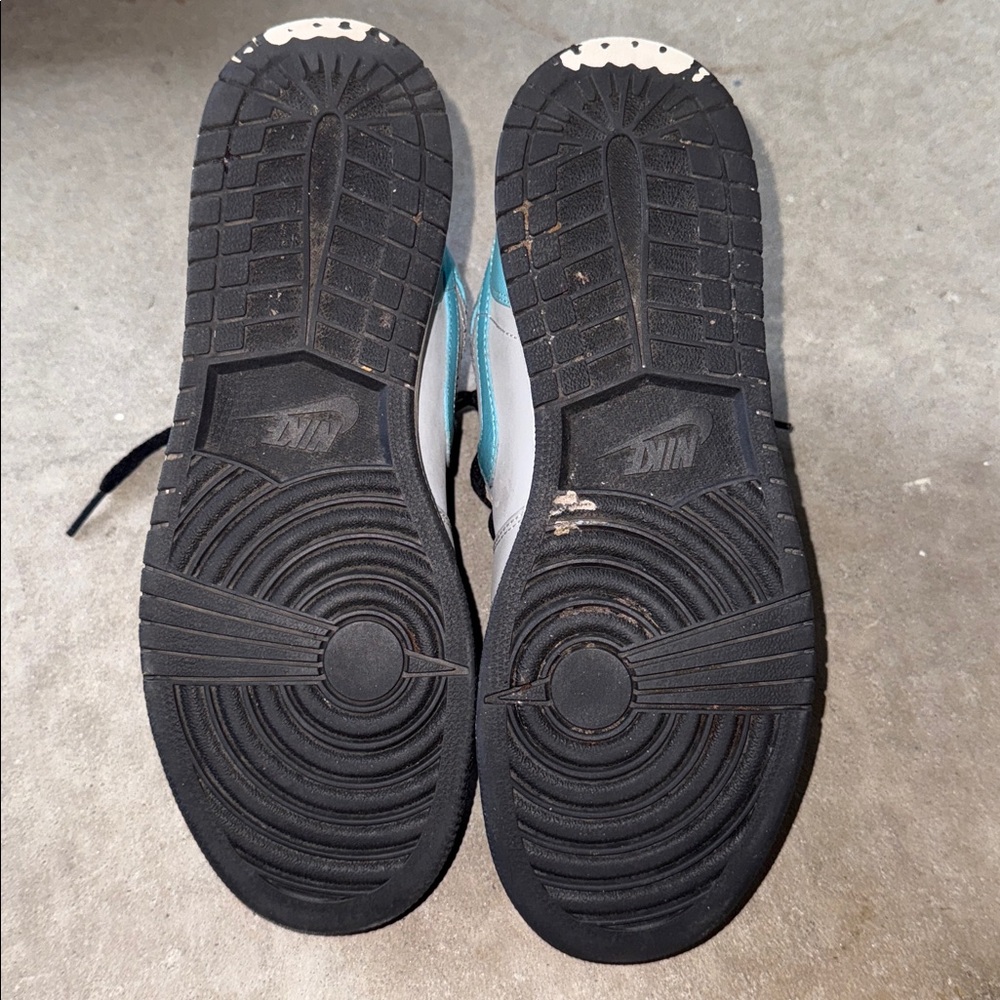 Jordan Gray and Blue (mint) kids 6.5Y High-Top Sneakers - Picture 6 of 7